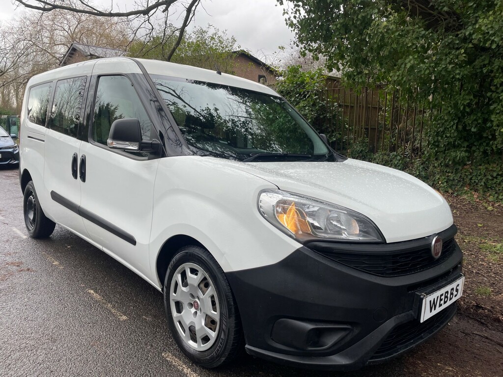 Fiat Doblo Combi Van 1.6 Doblo Maxi Combi N1 1.6 Multijet Ii WN67ZPZ White #4