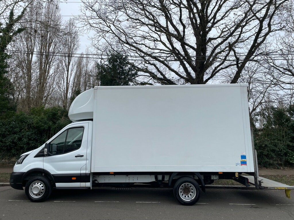 Ford Transit Custom Luton 2.0 Transit Leader 350 L4 Luton 2.0L Ecoblue BT22YNA White #6