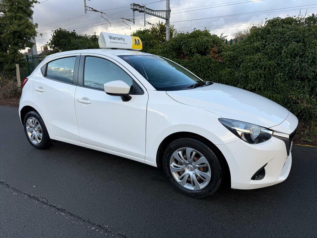 Mazda 2 1.5 Skyactiv-g Se Euro 6 S S White