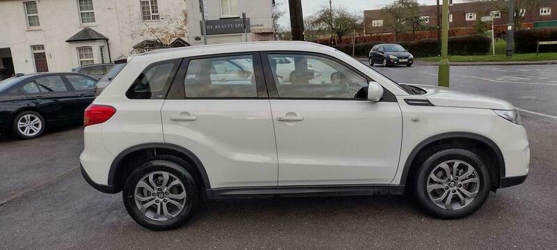 Suzuki Grand Vitara 1.6 Sz4 Euro 6 White #3
