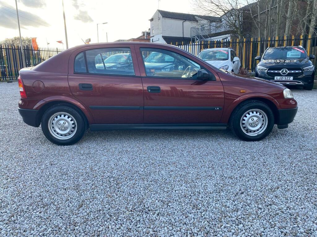 Vauxhall Astra 1.6I Ls #4