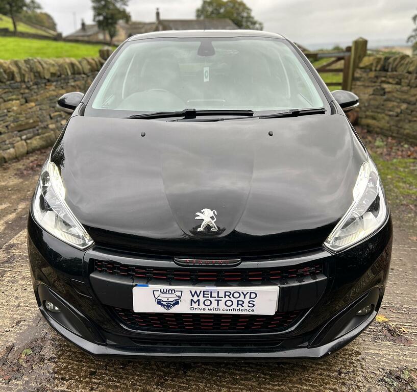 Peugeot 208 1.6 Bluehdi Gt Line 2017 Black