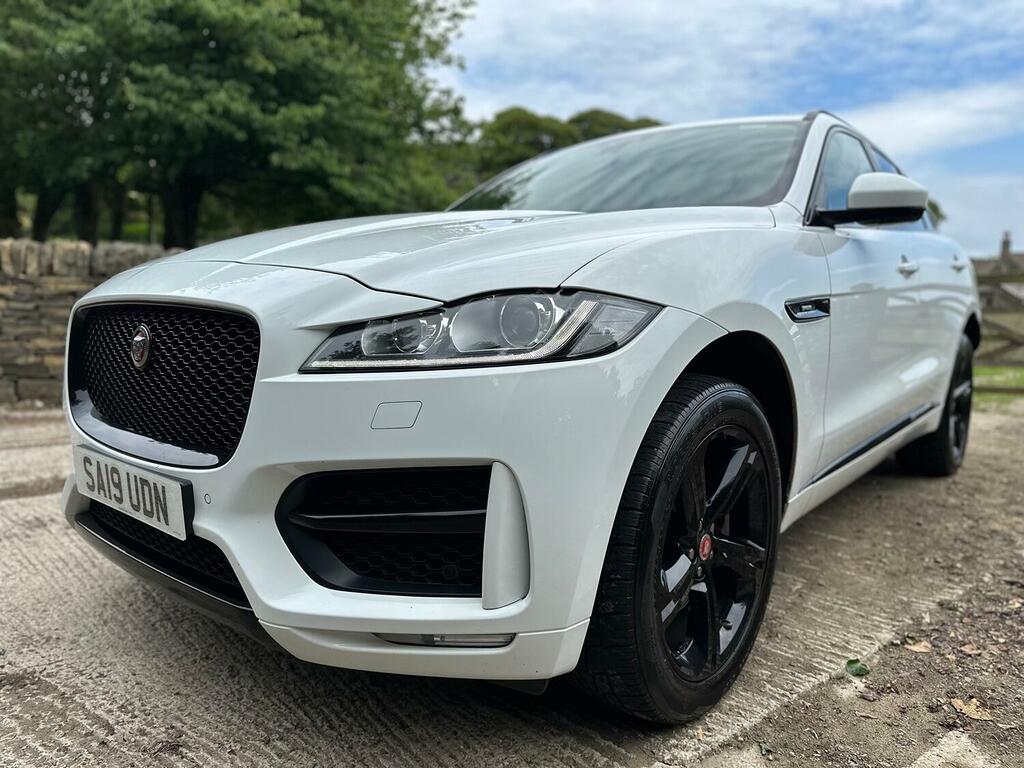 Jaguar F-Pace 2.0 D180 R-sport 2019 SA19UDN White #2