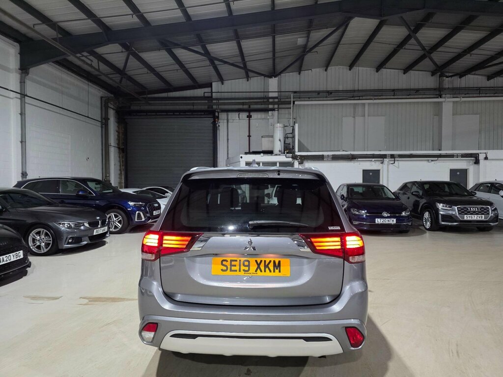 Mitsubishi Outlander 2.4H Twinmotor 13.8Kwh 4H Cvt 4Wd Euro 6 Ss SE19XKM Grey #3