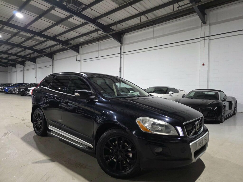 Volvo XC60 Suv 2.4 White #2