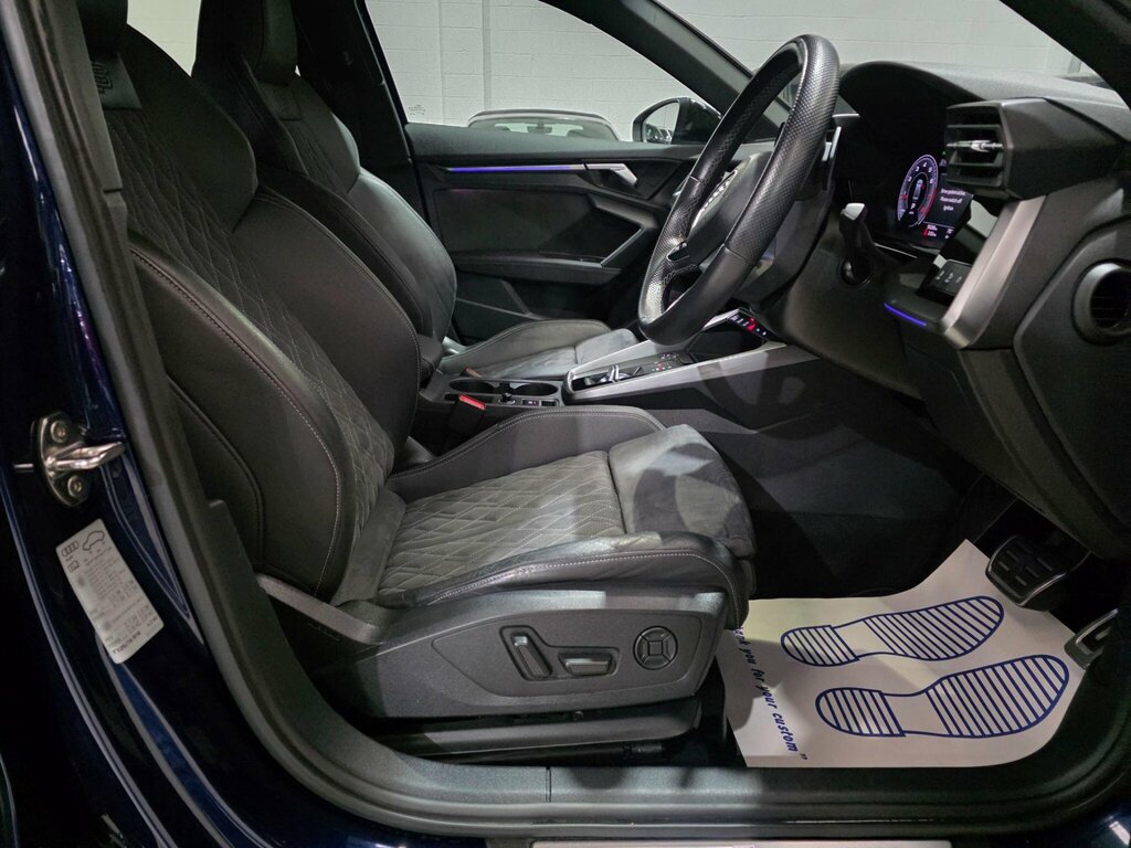 Audi A3 1.5 Tfsi 35 Edition 1 S Tronic Euro 6 Ss YB71GHN Blue #4
