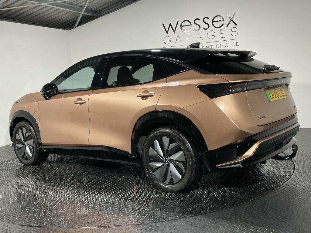 Nissan Ariya 225Kw Evolve 87Kwh 22Kwch E-4orce CF25LSL Black #3