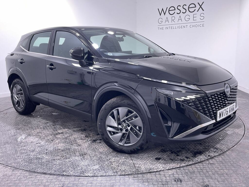 Nissan Qashqai 1.3 Dig-t Mh Acenta Premium 52024 Black