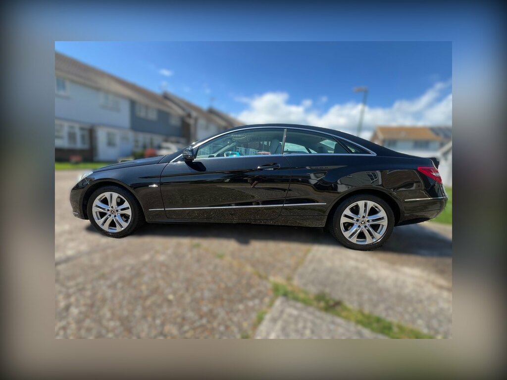 Mercedes-Benz E Class 2.1 E220 Cdi Blueefficiency Se Coupe Ti SD11WKZ Black #2