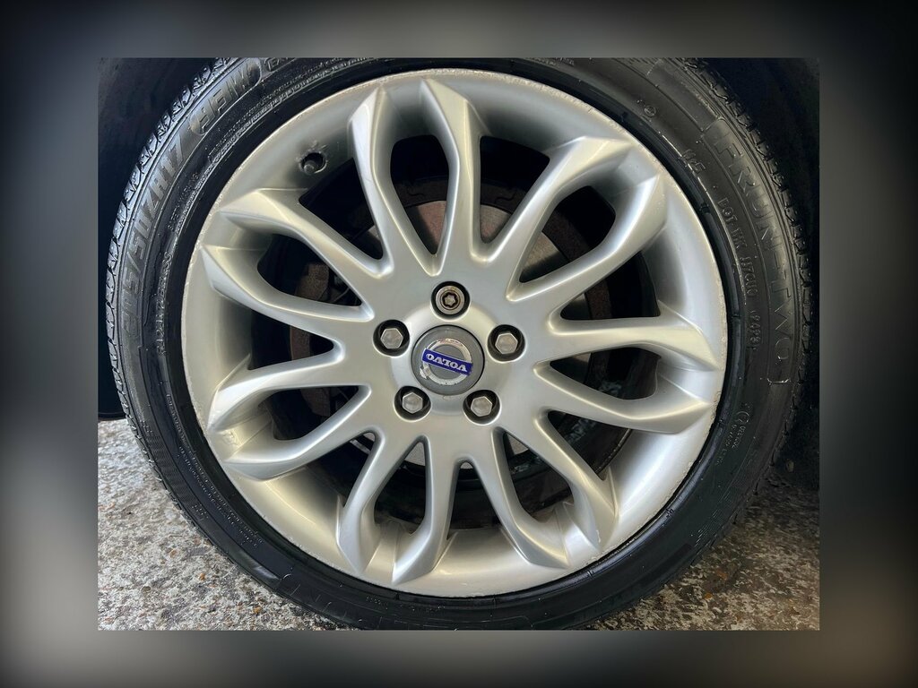 Volvo C30 1.6D Se Coupe 129 Gkm, 108 Bhp Silver #2