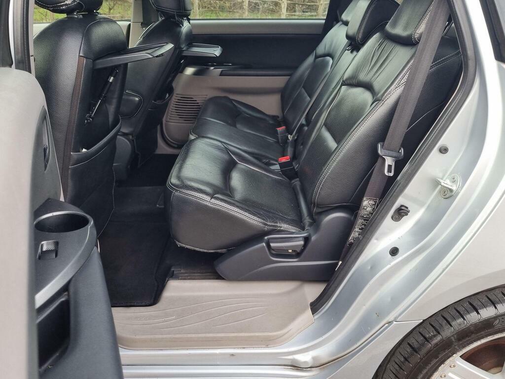 Mitsubishi Grandis 2.4 Classic Grey #57