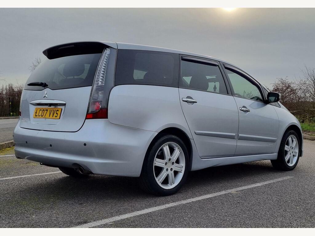 Mitsubishi Grandis 2.4 Classic Grey #9