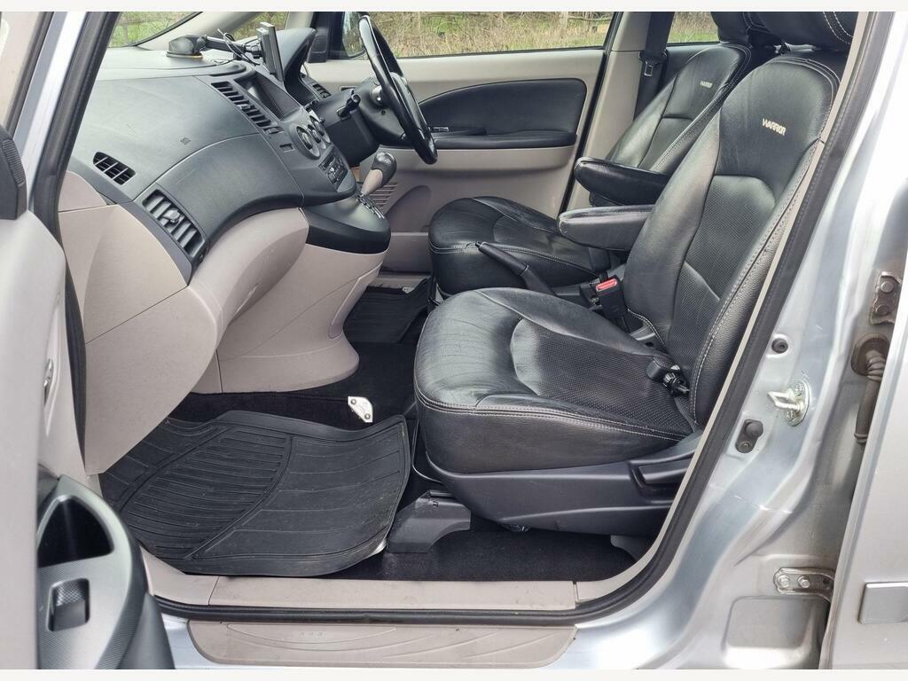 Mitsubishi Grandis 2.4 Classic Grey #54