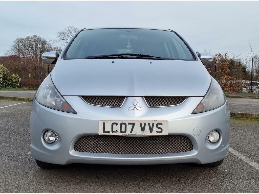 Mitsubishi Grandis 2.4 Classic Grey #28