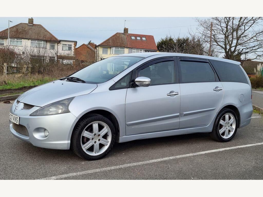 Mitsubishi Grandis 2.4 Classic Grey #21