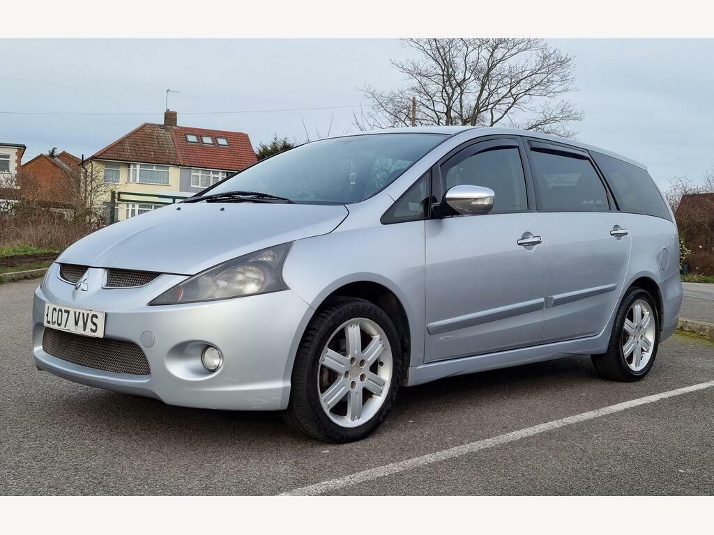 Mitsubishi Grandis 2.4 Classic Grey #22