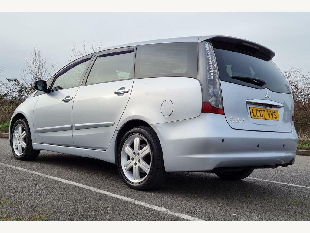 Mitsubishi Grandis 2.4 Classic Grey #16