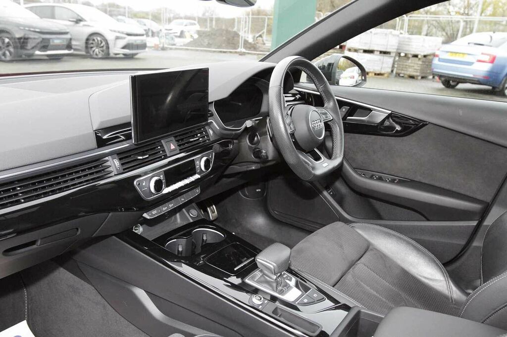 Audi A4 A4 Black Edition 35 Tdi 163 Ps S Tronic ST70RTU Red #2