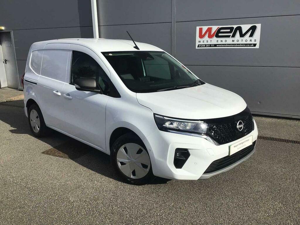 Nissan TOWNSTAR Townstare 122Hp 45Kwh L1 Tekna Panel Van White