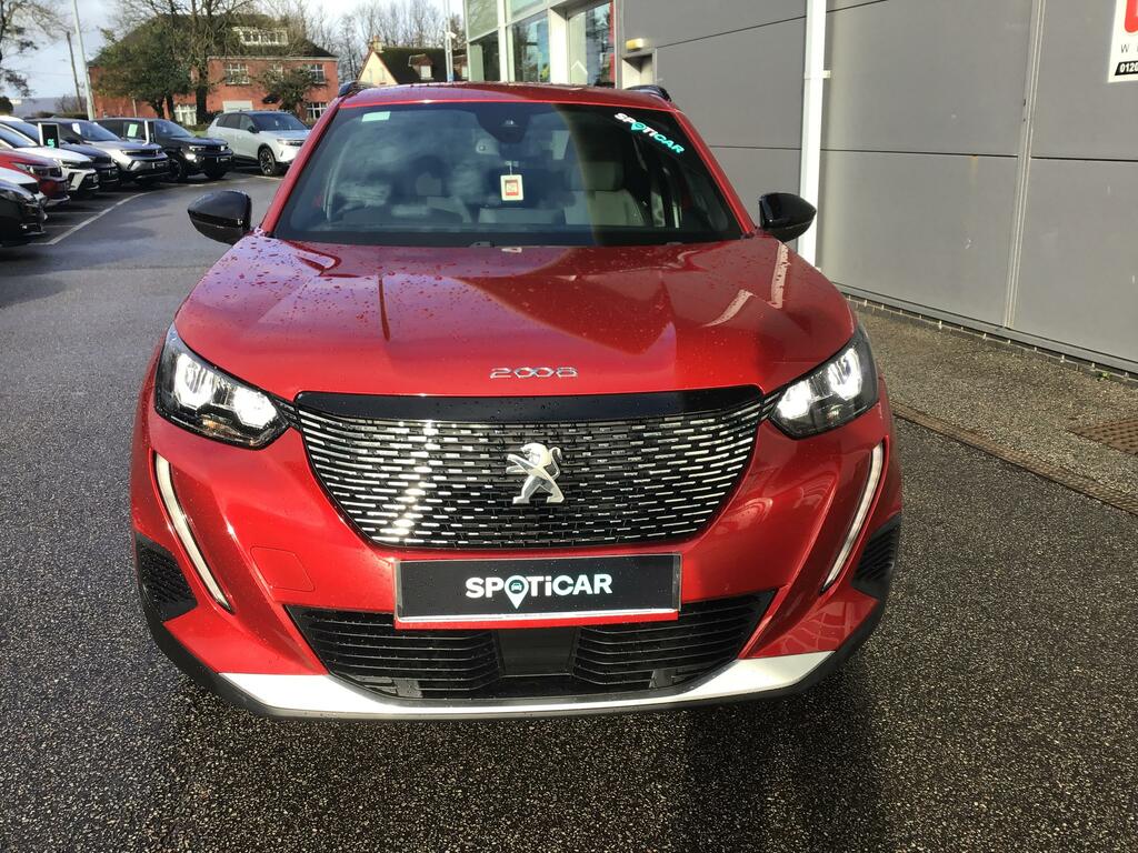 Peugeot 2008 1.2 Puretech Allure Premium Suv Manua AVZ5821 Red #2