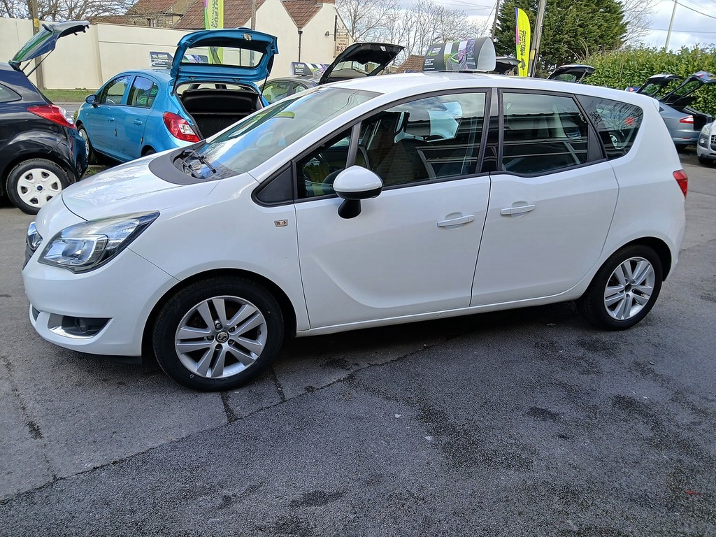 Vauxhall Meriva 1.4I Life Mpv Euro 6 100 Ps CE65PFV White #4
