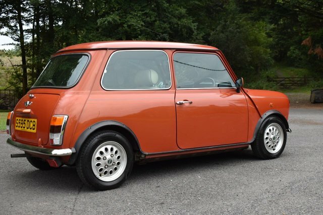 Rover MINI 1.3 1.3I 62 Bhp Orange #4