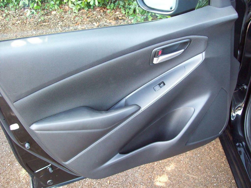 Mazda 2 1.5 Skyactiv-g Mhev Se-l Nav Euro 6 S S Black #6