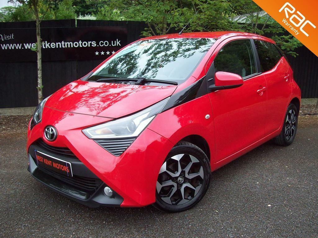 Toyota Aygo 1.0 Vvt-i X-plore Euro 6 Red #2