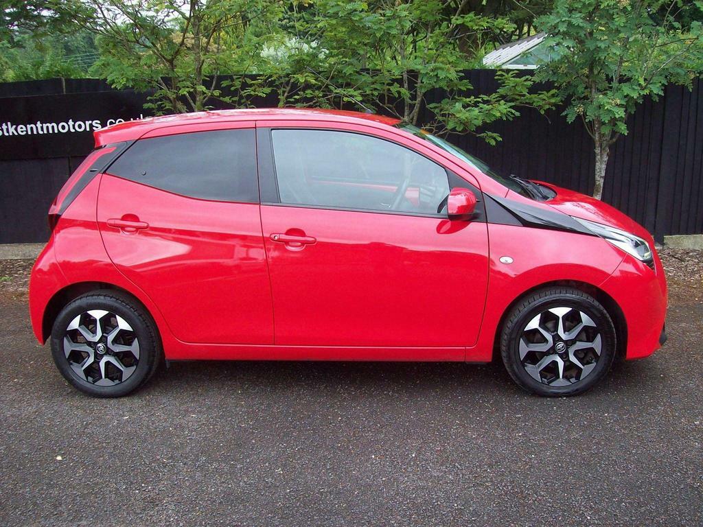 Toyota Aygo 1.0 Vvt-i X-plore Euro 6 Red #5