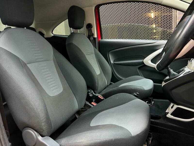 Ford KA 1.2 Zetec Start Stop Hatchback FX13OJJ Red #5