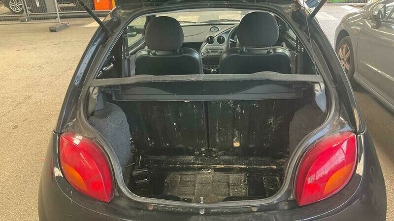 Ford KA 1.3I Style 70 Climate Hatchback Man Black #6
