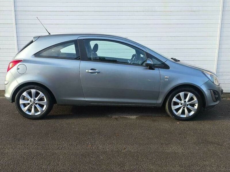Vauxhall Corsa 1.2 16V Excite Euro 5 A C Hatchback M Silver
