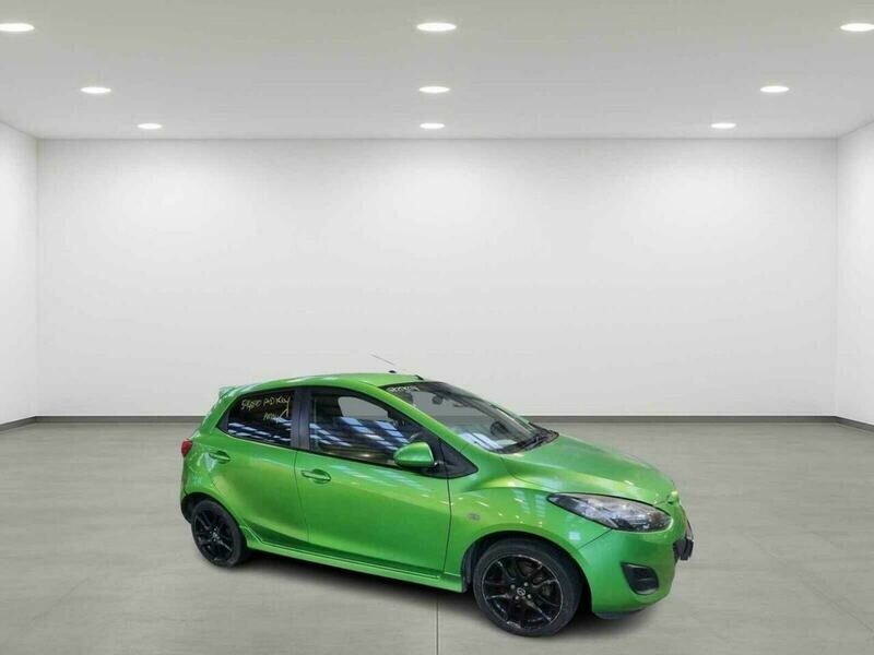 Mazda 2 1.3 Tamura Hatchback Green