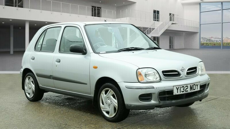 Nissan Micra Se Silver #2