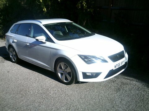 Seat Leon 2016 66 Ecotsi White