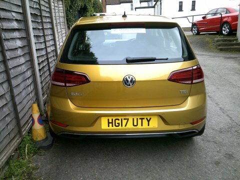 Volkswagen Golf 2017 17 Se HG17UTY Yellow #6