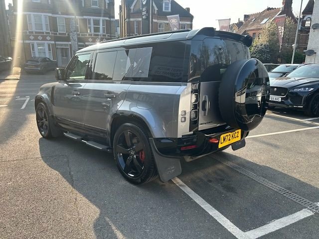 Land Rover Defender 2.0 P400e 15.4Kwh X Grey #4