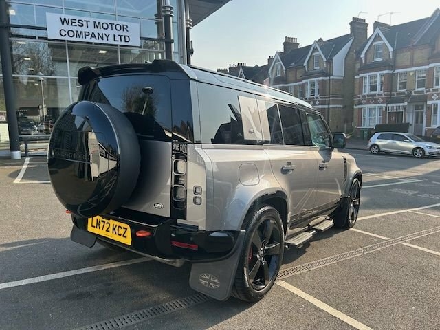 Land Rover Defender 2.0 P400e 15.4Kwh X Grey #5