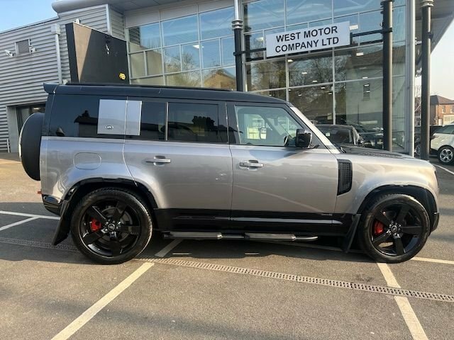 Land Rover Defender 2.0 P400e 15.4Kwh X Grey #3