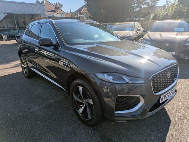 Jaguar F-Pace 2.0 P400e 17.1Kwh R-dynamic Grey