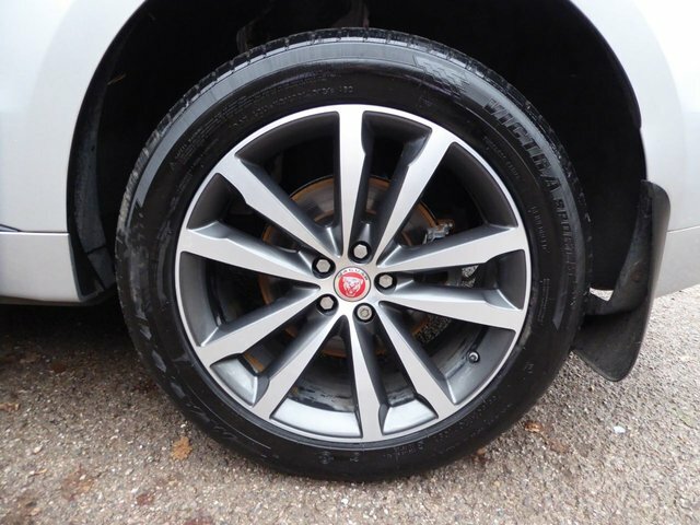 Jaguar F-Pace 2.0 P250i R-sport Suv GF18RHO Silver #4