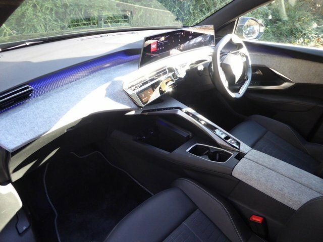 Peugeot 3008 1.2 Hybrid Gt Suv Black #3