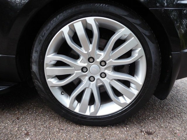 Land Rover Range Rover Sport 3.0 Sd V6 Hse YF67NTE Black #4