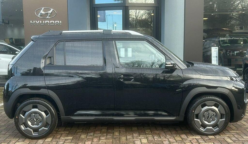 Hyundai Inster Long Range 49Kwh Cross MT75EZA #3