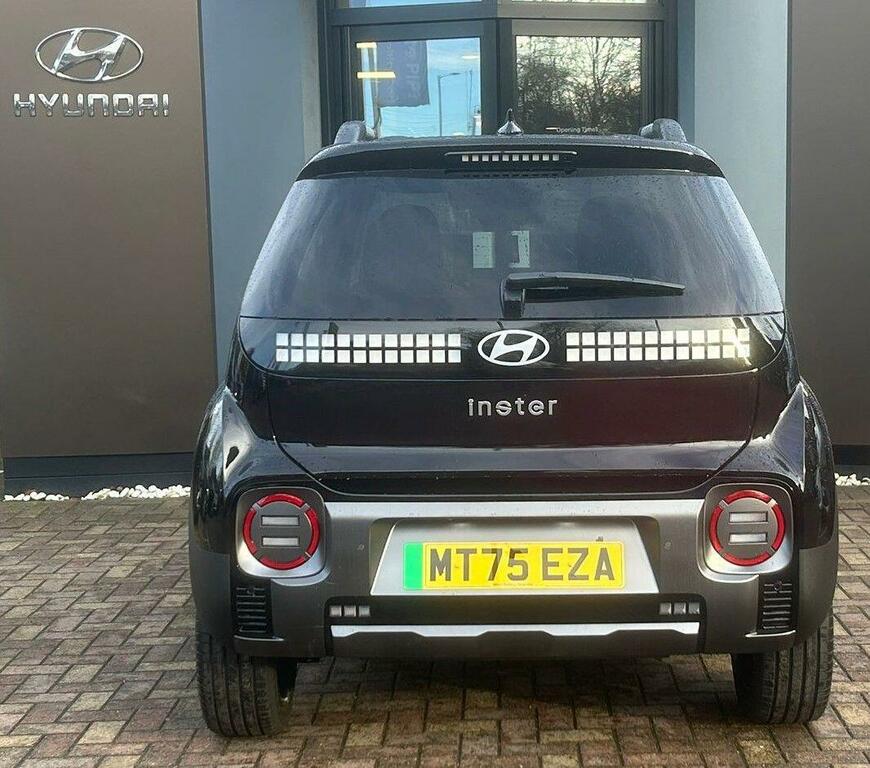 Hyundai Inster Long Range 49Kwh Cross MT75EZA #5