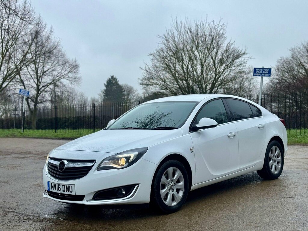 Vauxhall Insignia 1.8I Sri Euro 6 White #2