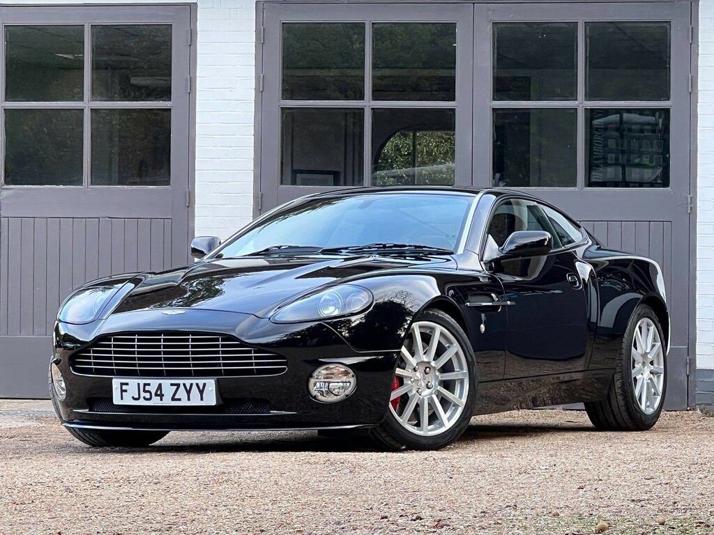 Aston Martin Vanquish 5.9 S Coupe 448 Gkm, 520 Bh Black