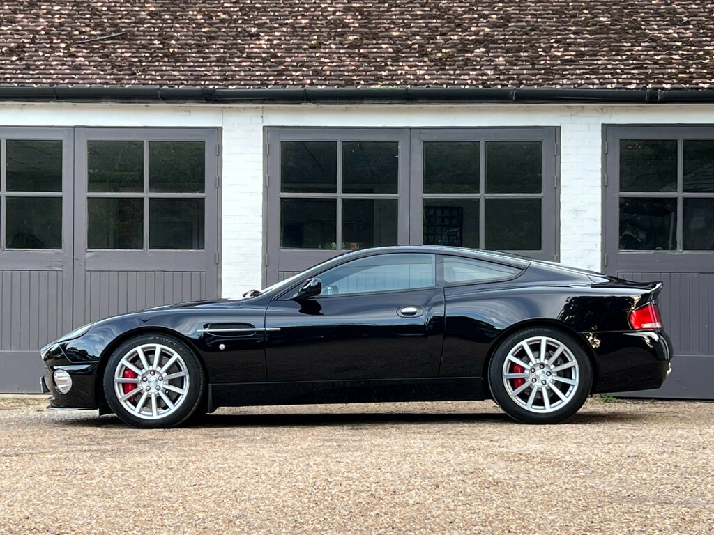 Aston Martin Vanquish 5.9 S Coupe 448 Gkm, 520 Bh Black #5