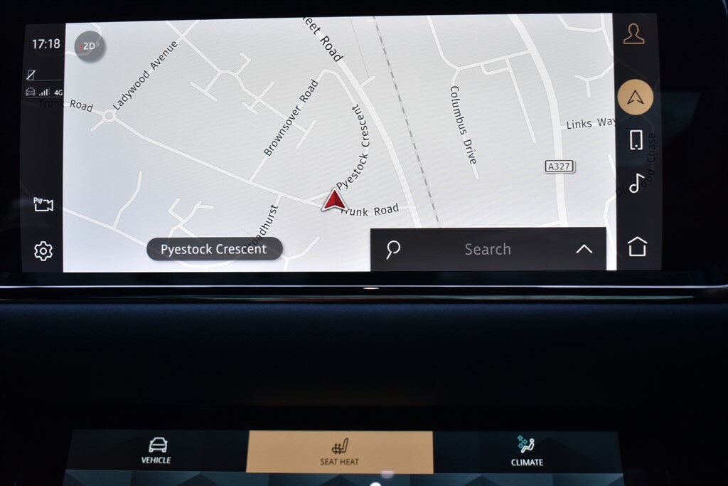 Land Rover Range Rover Evoque 1.5 L R-dynamic Sepanoramic Roof Grey #5