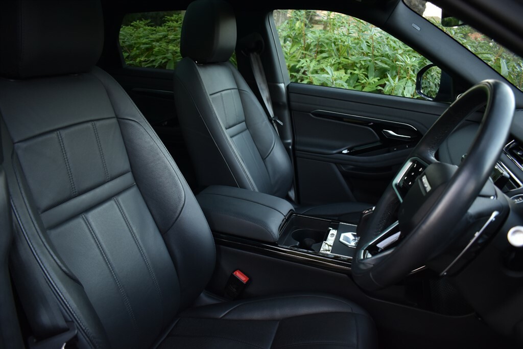 Land Rover Range Rover Evoque 1.5 L R-dynamic Sepanoramic Roof Grey #2